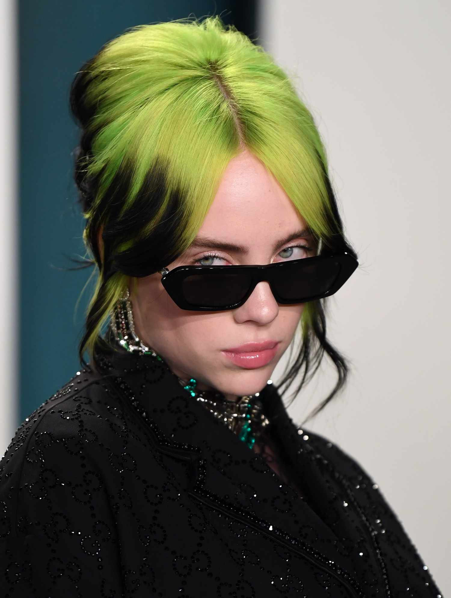 Billie Eilish Green Black Wig Hair - Long Neon Green Roots Wig Billie Eilish Cosplay Costume